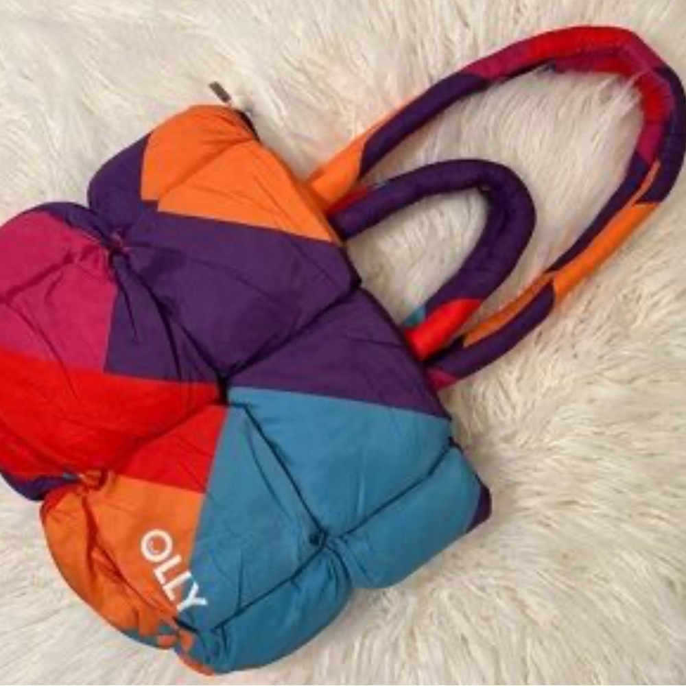OLLY. NWOT Puffer Multicolor Women's Bag
